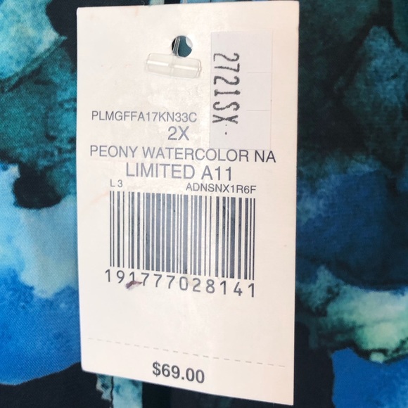 The Limited Collection Blouse Peony Watercolors Sz 2X BNWT Big Florals Office - Picture 13 of 13